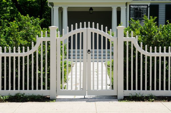 Gate Latch Installation in Clover