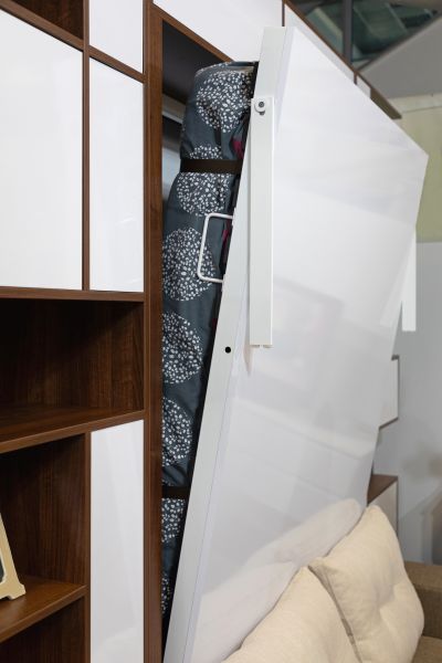 Pulldown Bed Installation in Clover